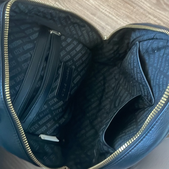💚🖤Steve Madden backpack 🎒 - Picture 11 of 16